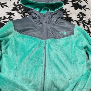 The North Face Oso Hoodie